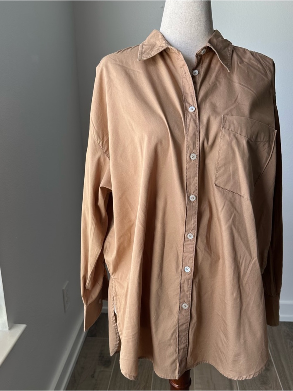 Anthropologie Maeve Women’s Bennett Button-Down Shirt in Tan Cotton